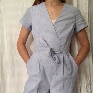 Banana Republic Short Sleeve V-Neck Romper